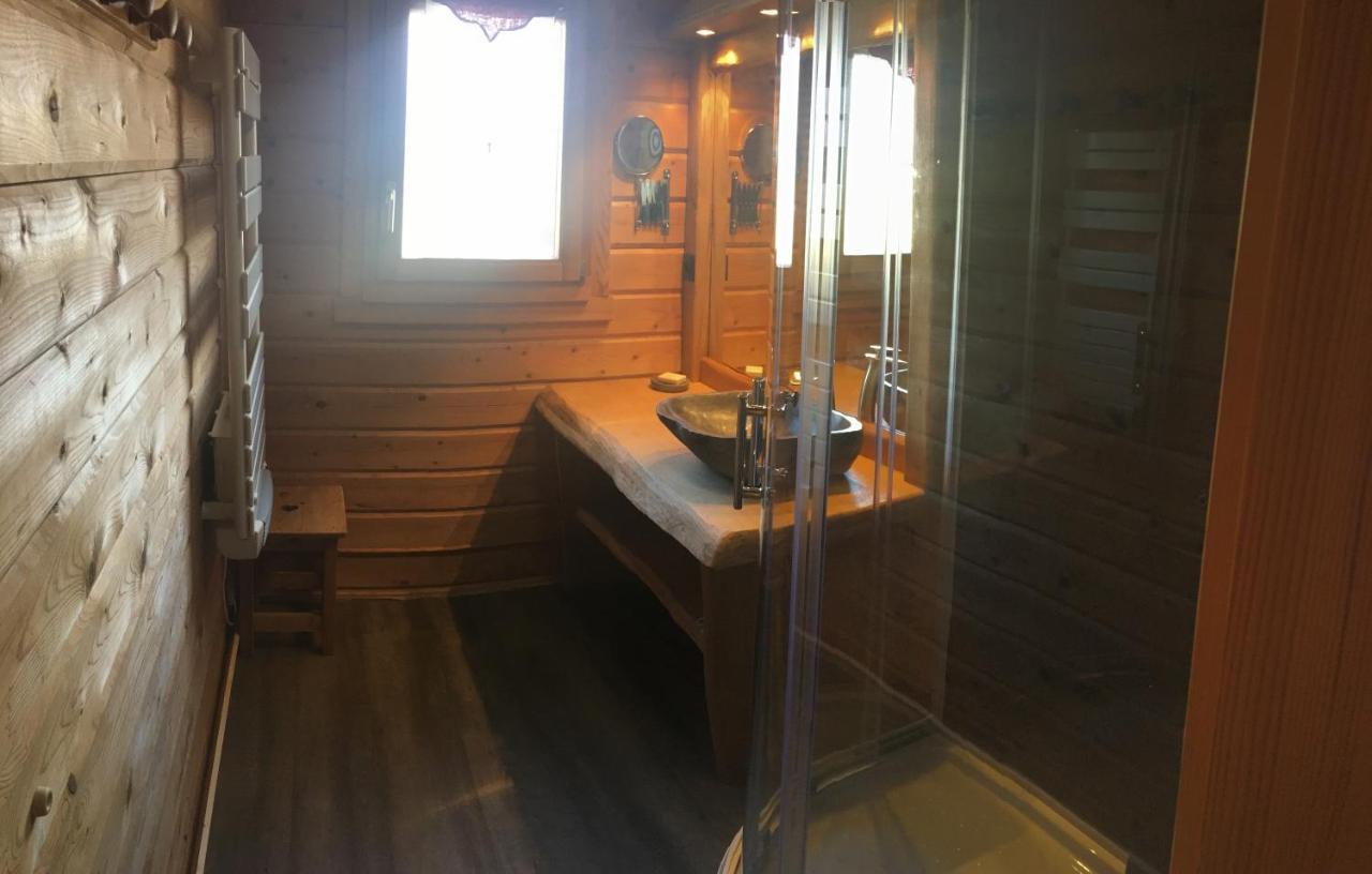 Chalet Le Grizzly Льо Толи Екстериор снимка